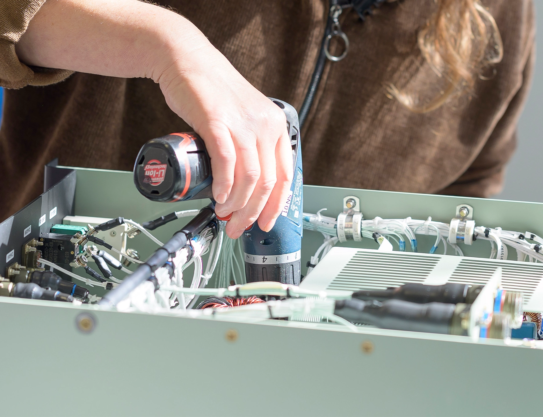 Eclipse satcom installation kit production